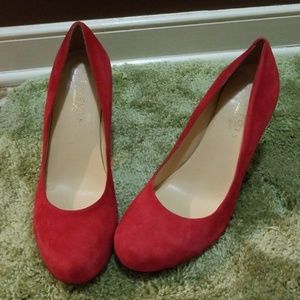 Talbots red pumps